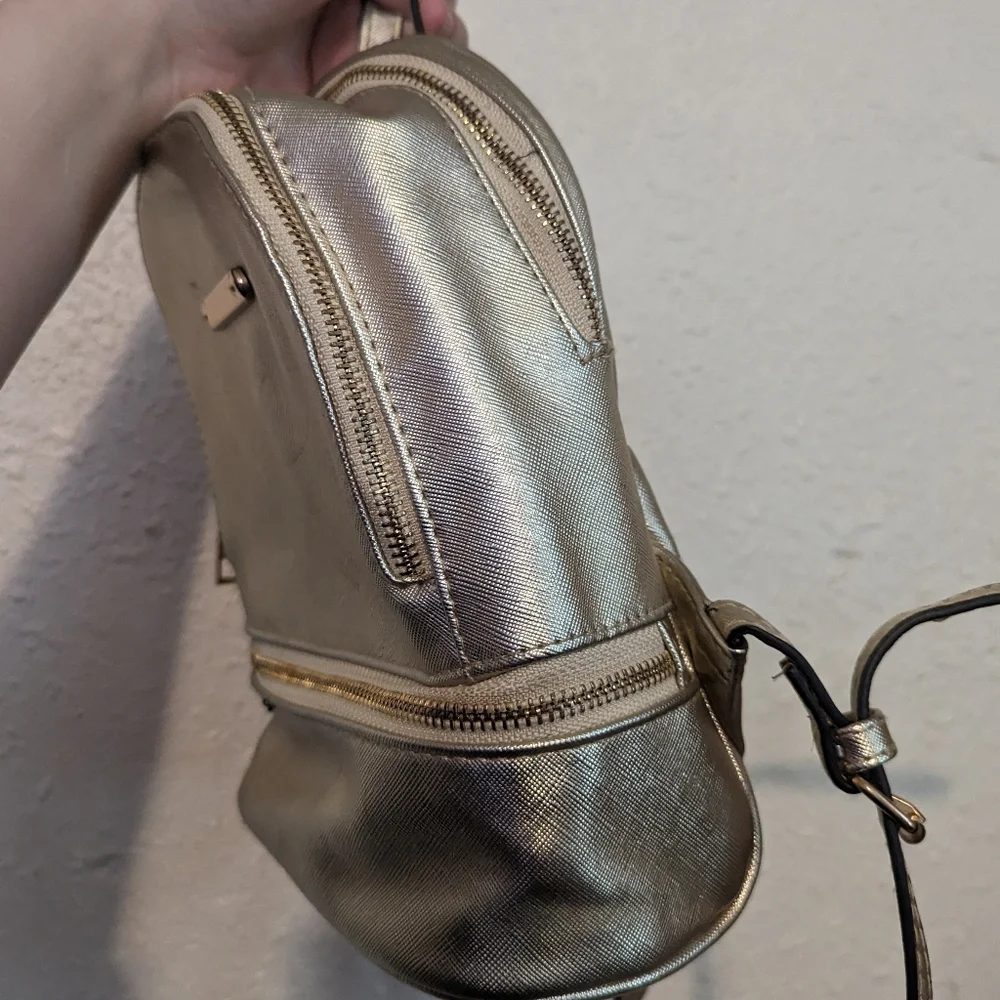 Metallic Mini Backpack - Picture 4 of 11